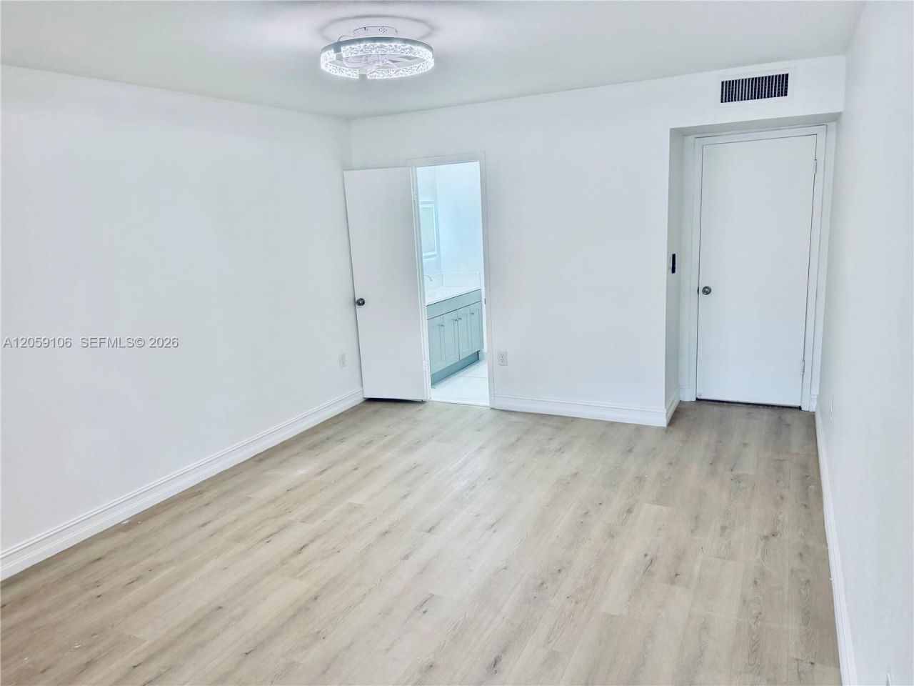 7011 Crown Gate Ct., Miami Lakes, FL 33014 Photo