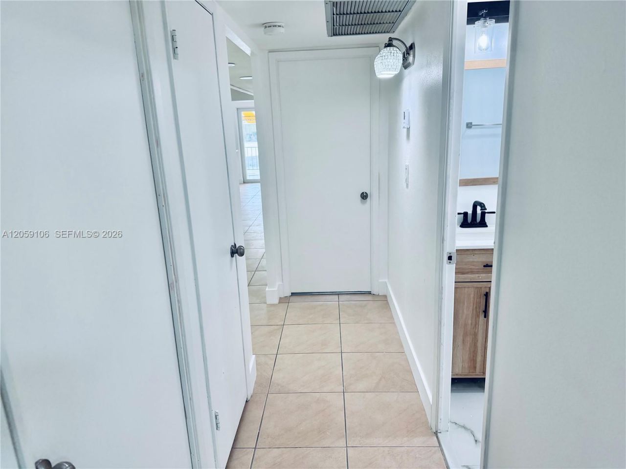 7011 Crown Gate Ct., Miami Lakes, FL 33014 Photo
