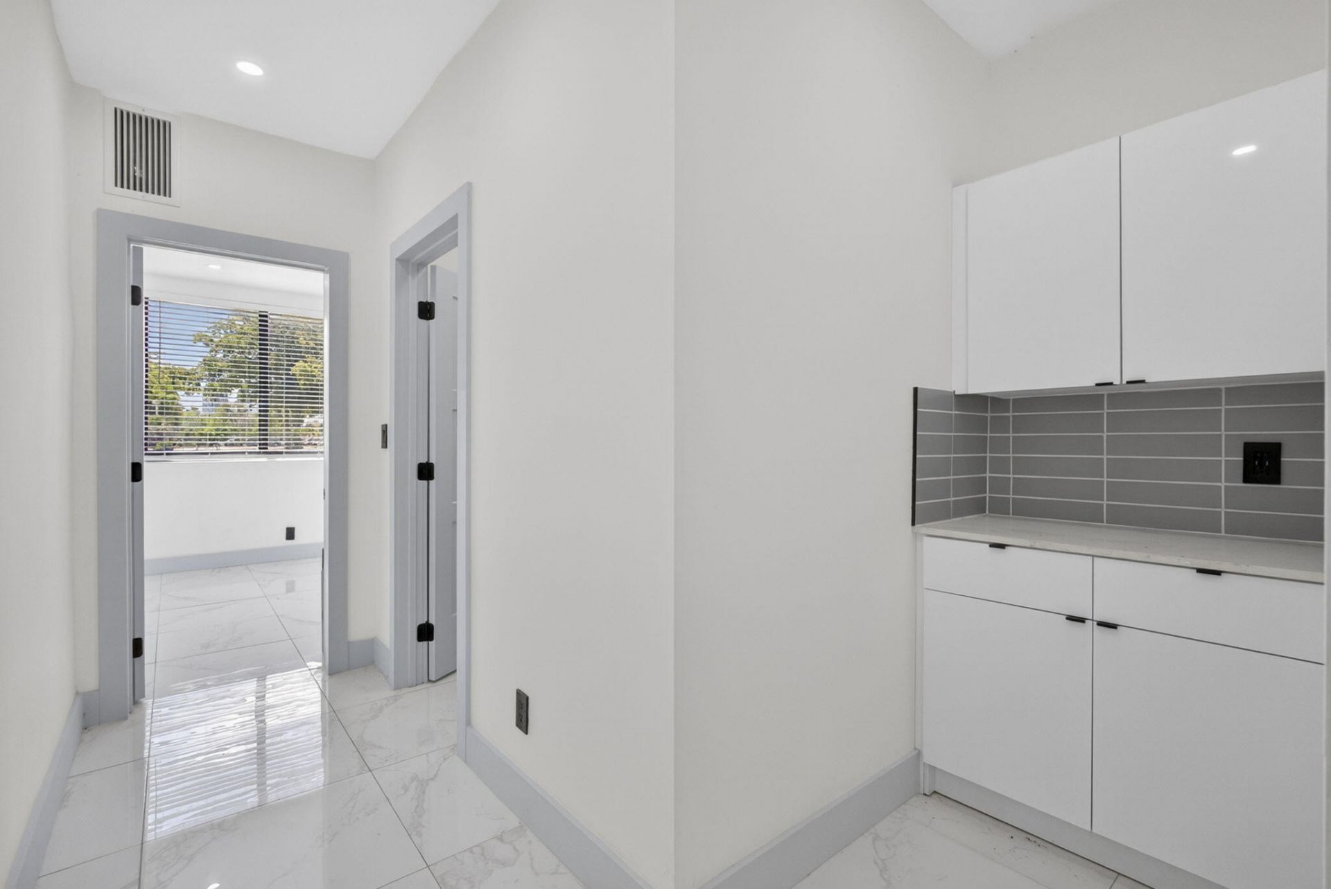 324 20th Street, Unit 14, West Palm Beach, FL 33407 Photo