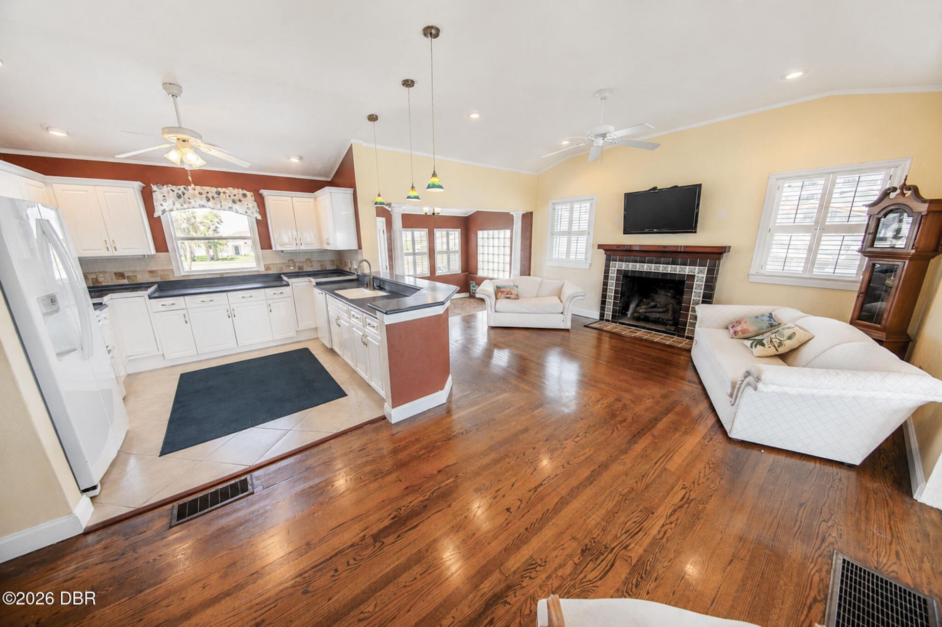 3873 S Atlantic Avenue, Daytona Beach Shores, FL 32118 Photo