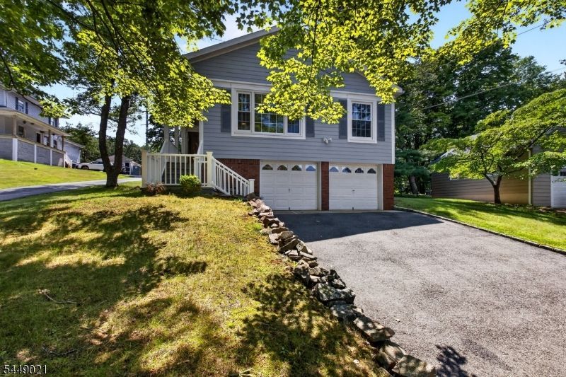 144 Gould Ave, North Caldwell, NJ 07006 Main Photo