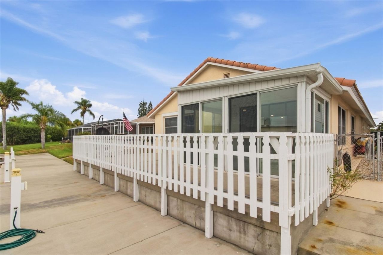 4549 Topsail Trail, New Port Richey, FL 34652 Photo