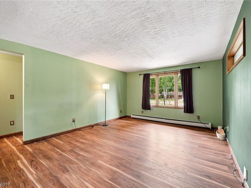 712 Renninger Road, New Franklin, OH 44319 Photo 3