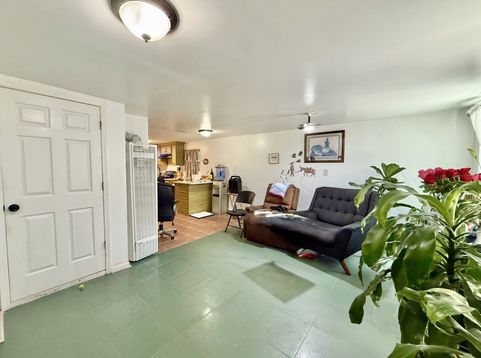 Main Photo
