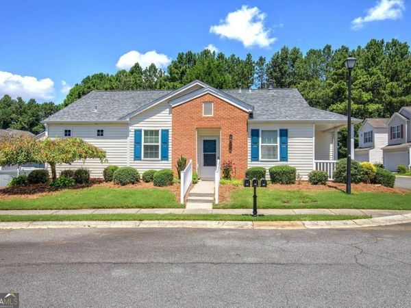 560 Windcroft Circle NW, Acworth, GA 30101