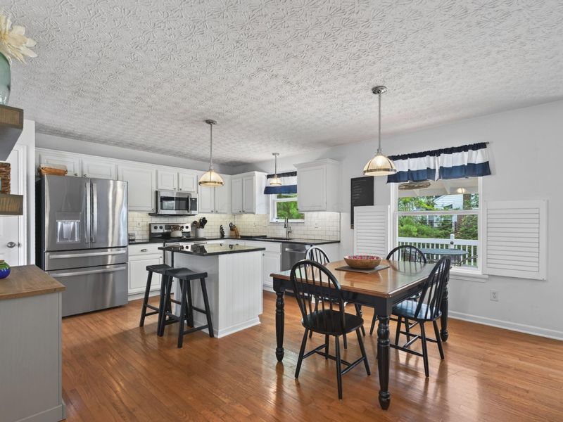 197 Chasely Circle, Powell, OH 43065 Photo 12