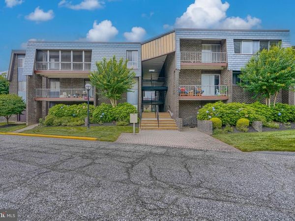 37 STONEHENGE CIRCLE , Unit 10, PIKESVILLE, MD 21208
