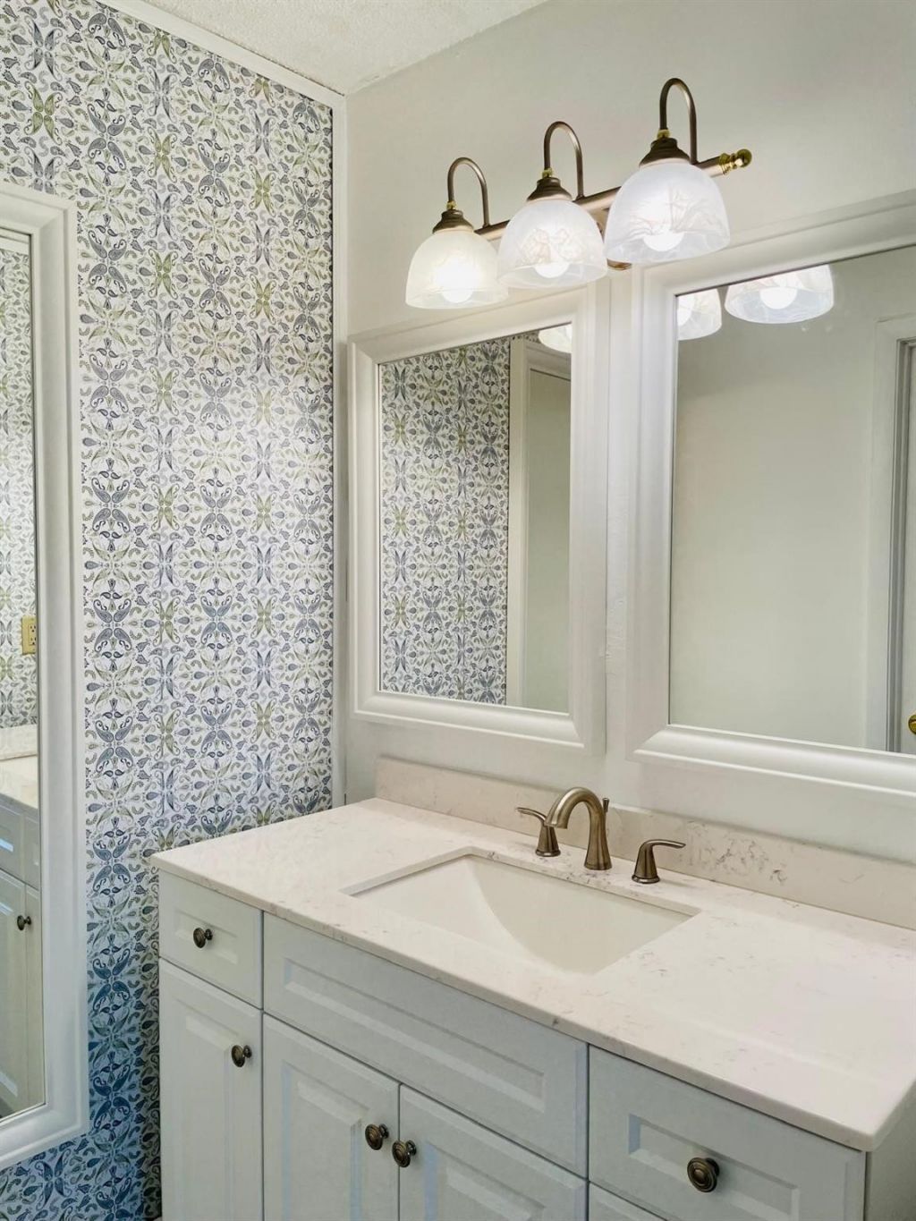 1101 River Reach Drive, Unit 215, Fort Lauderdale, FL 33315 Photo