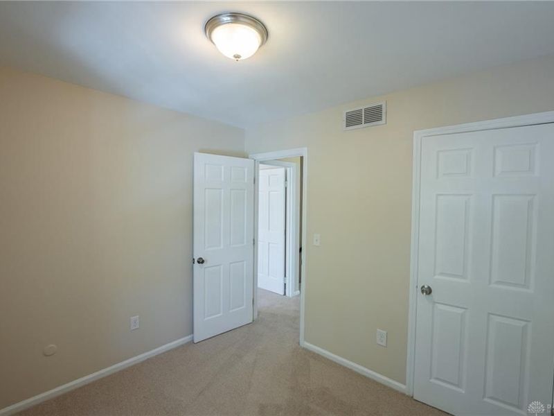 402 Gwinnett Commons, Washington Township, OH 45459 Photo 21