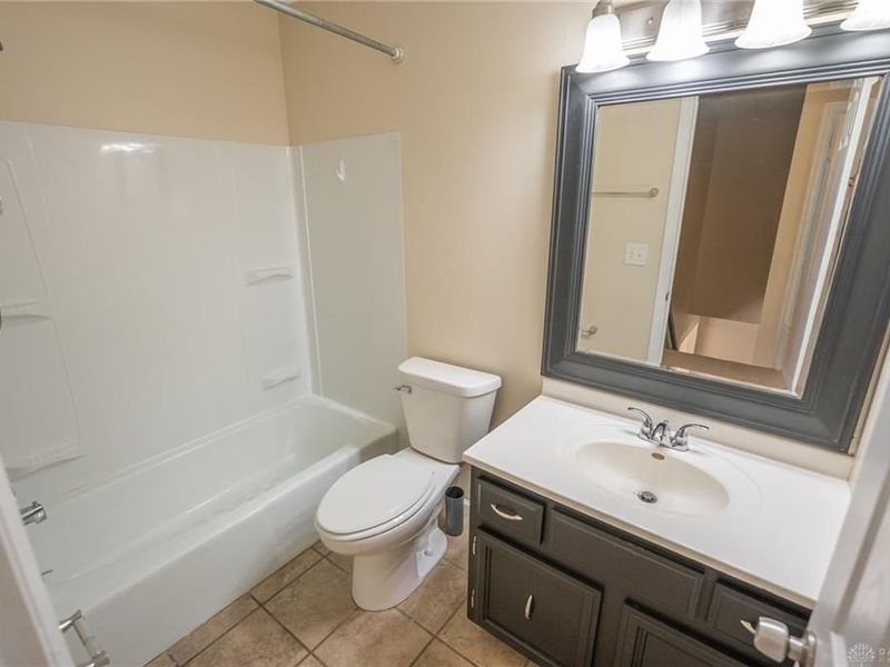 402 Gwinnett Commons, Washington Township, OH 45459 Photo 22