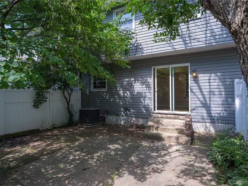 402 Gwinnett Commons, Washington Township, OH 45459 Photo 33