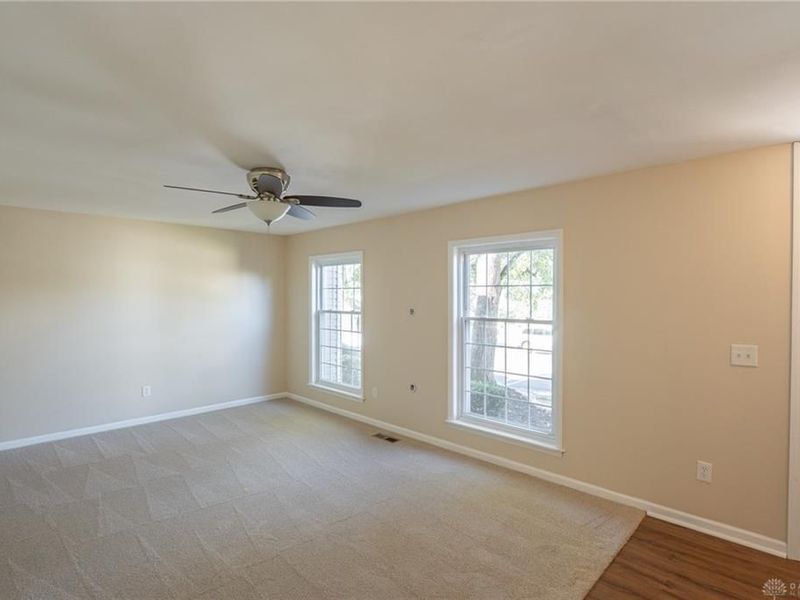 402 Gwinnett Commons, Washington Township, OH 45459 Photo 4