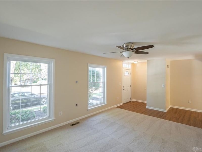 402 Gwinnett Commons, Washington Township, OH 45459 Photo 5