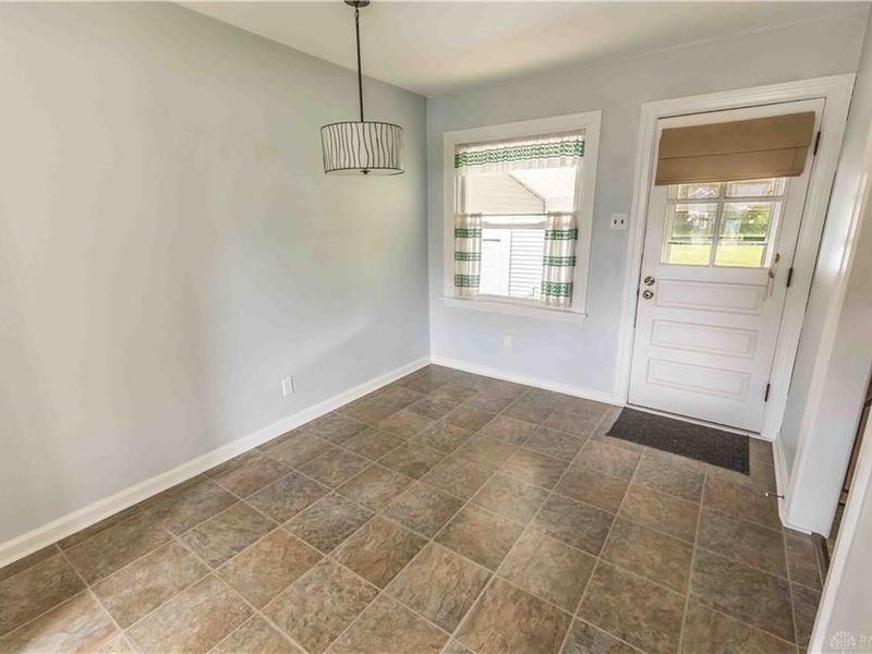 404 E Dorothy Lane, Kettering, OH 45419 Photo 6