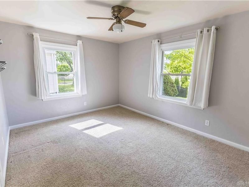 404 E Dorothy Lane, Kettering, OH 45419 Photo 8