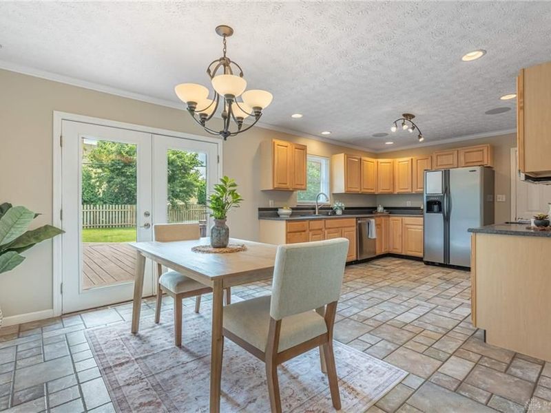 3641 Napanee Drive, Beavercreek, OH 45430 Photo 8