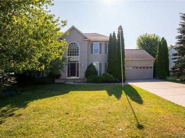 5955 Pinehurst Court , Lake View, NY 14085