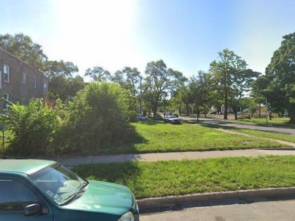 6500 S Hermitage Avenue , Chicago, IL 60636