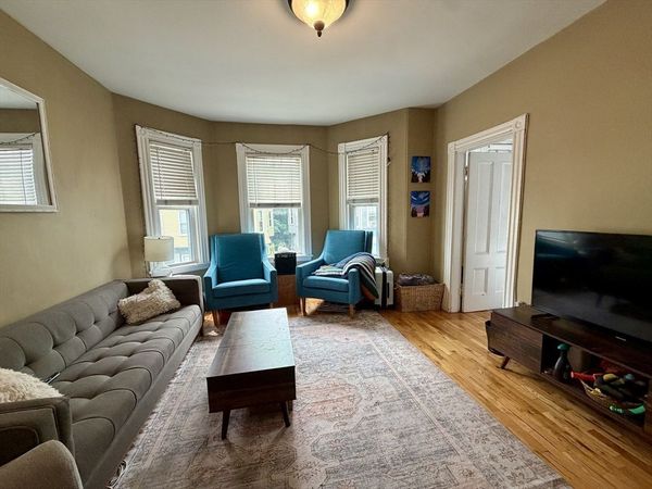 176 L St, Unit 2, Boston, MA 02127