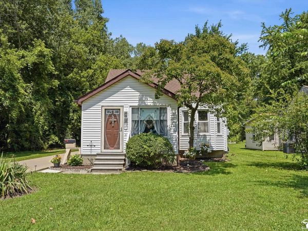26396 Sibley Road, Romulus, MI 48174