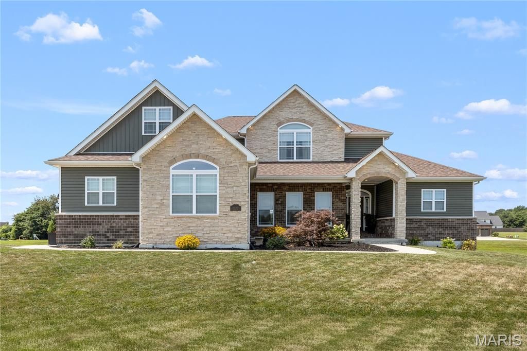 1527 Beveridge Court, Edwardsville, IL 62025 Main Photo