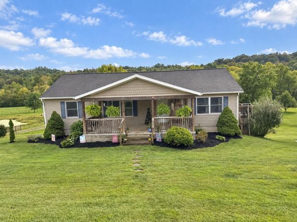 8005 Stone Castle Road, Athens, OH 45701