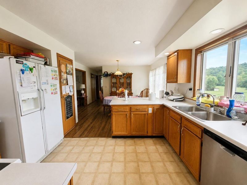 8005 Stone Castle Road, Athens, OH 45701 Photo 16