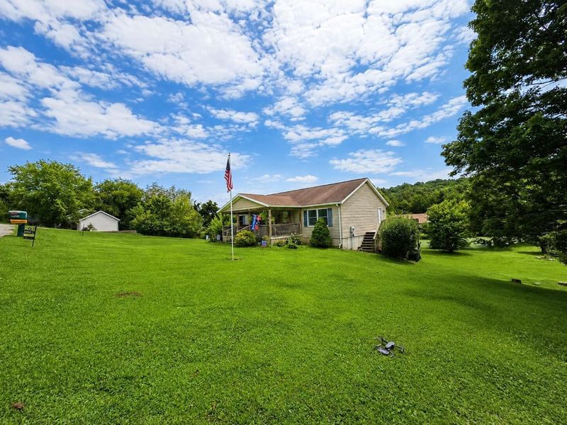 8005 Stone Castle Road, Athens, OH 45701 Photo 4