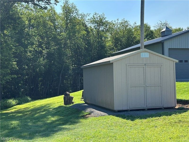 13542 Old Fredericktown Road, East Liverpool, OH 43920 Photo 30