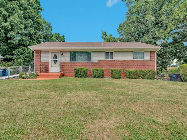 3621 Wilmont AVE NW, Roanoke, VA 24017