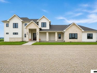 1652 County Road E Road, Wahoo, NE 68066