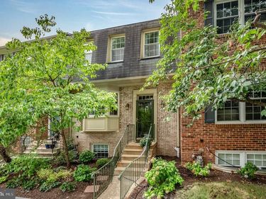 8218 CEDAR LANDING COURT , ALEXANDRIA, VA 22306