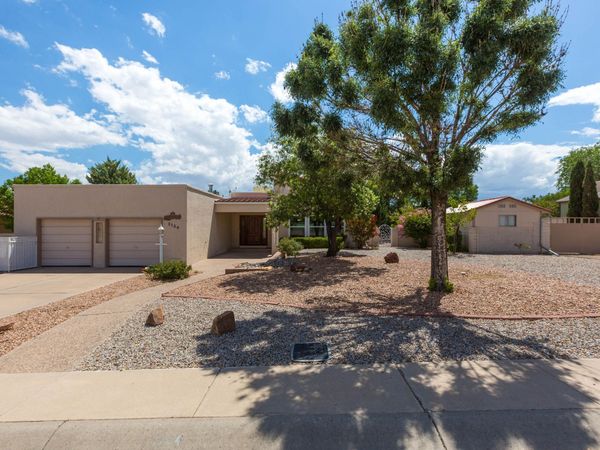 3124 Ashkirk Loop SE, Rio Rancho, NM 87124