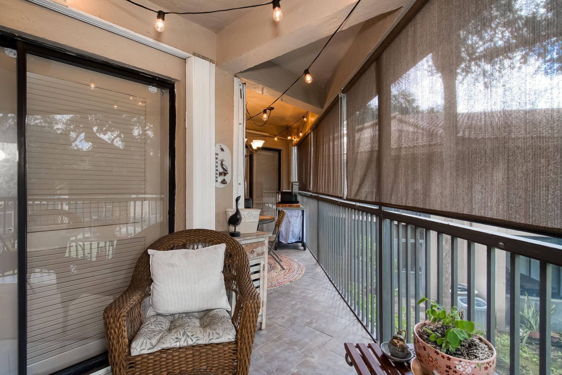 9533 NW 2nd Place, Unit 2-L, Coral Springs, FL 33071 Photo