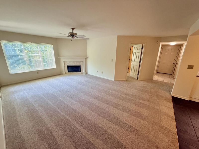 568 Cloverfield Lane, Unit 203, Covington, KY 41011 Photo 16