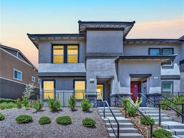 1114 Scarlet Sparrow Street, Henderson, NV 89011
