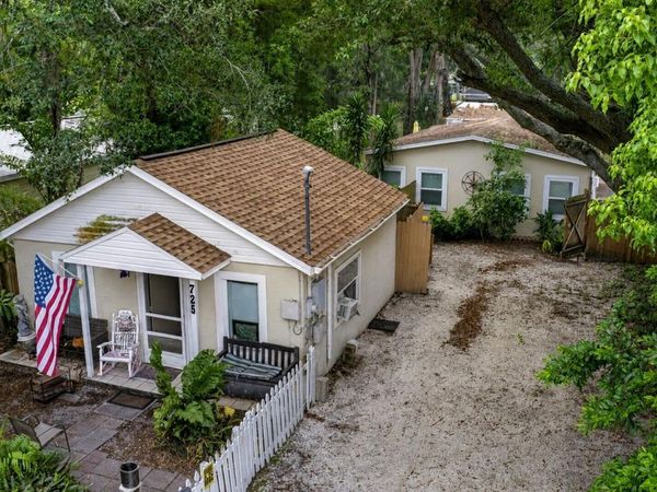 725 NEW YORK ST , CLEARWATER, FL 33756