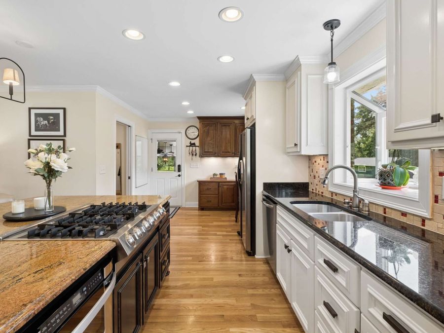 Property Image 19