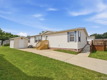 11784 Stoneridge Court, Green Oak Township, Mi 48178