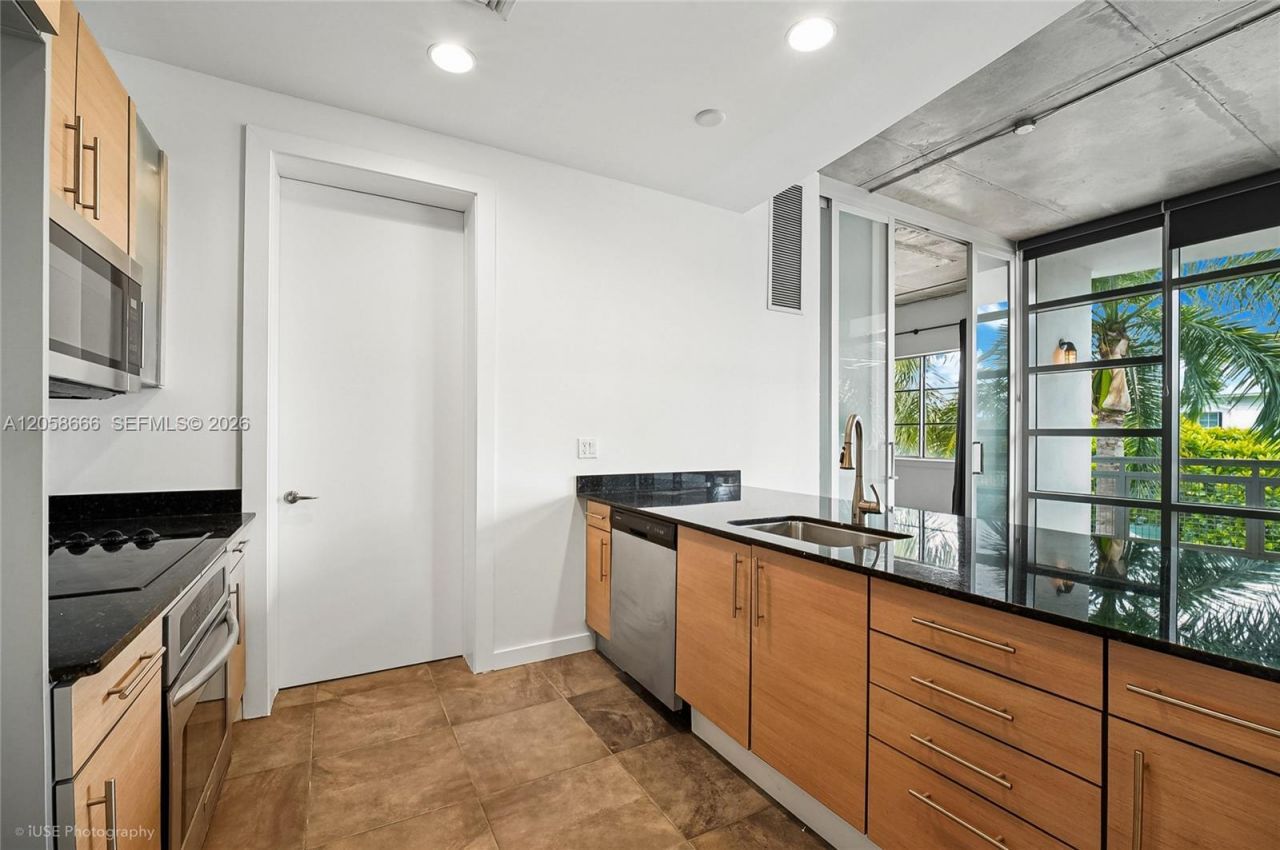365 SE 6th Ave , Unit 308, Delray Beach, FL 33483 Photo