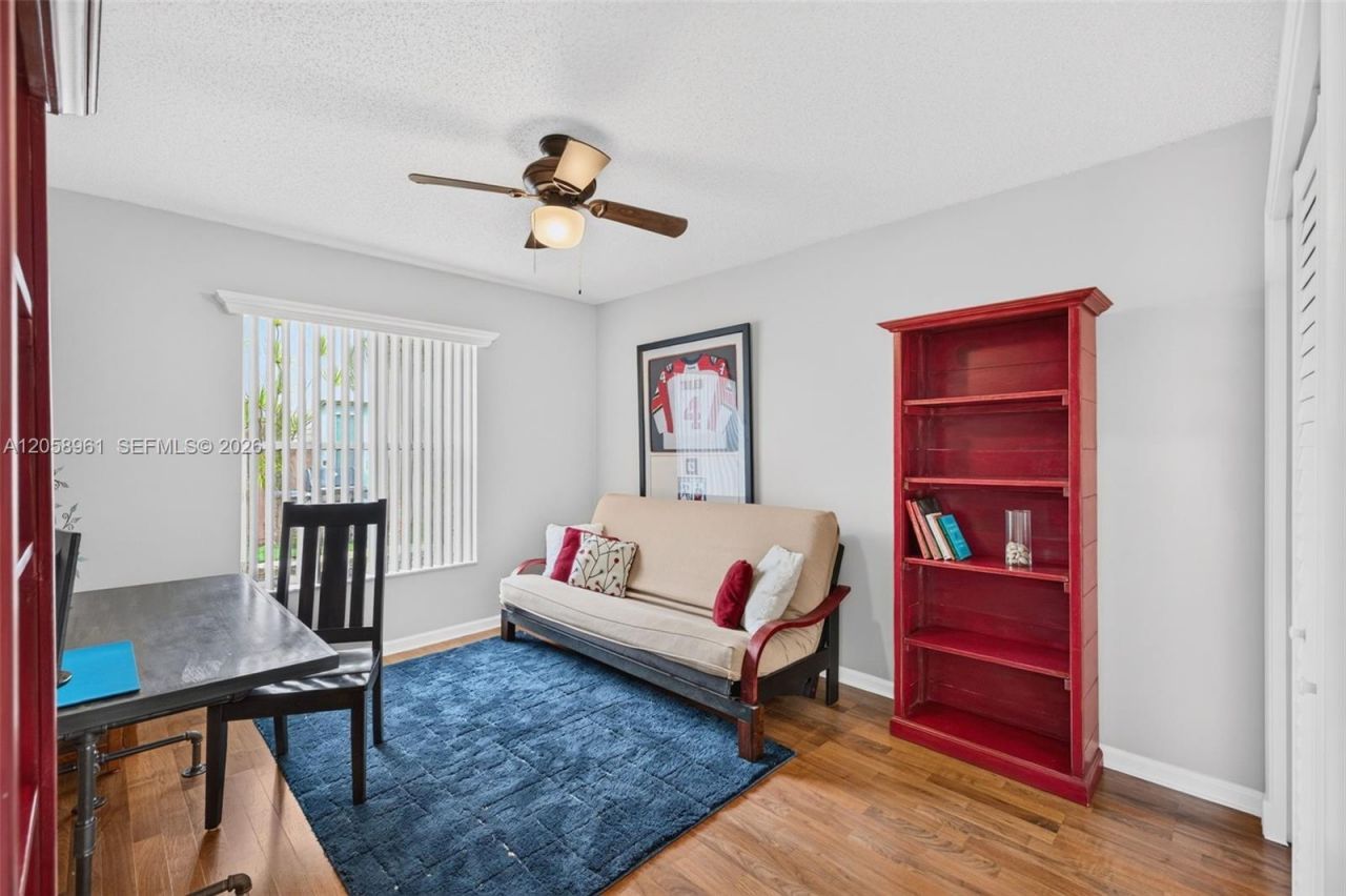 19352 NW 11th St, Pembroke Pines, FL 33029 Photo