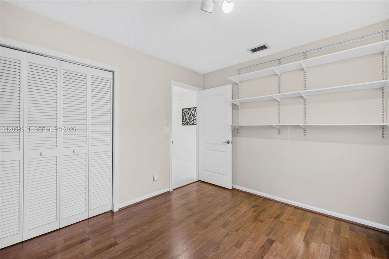 19352 NW 11th St, Pembroke Pines, FL 33029 Photo