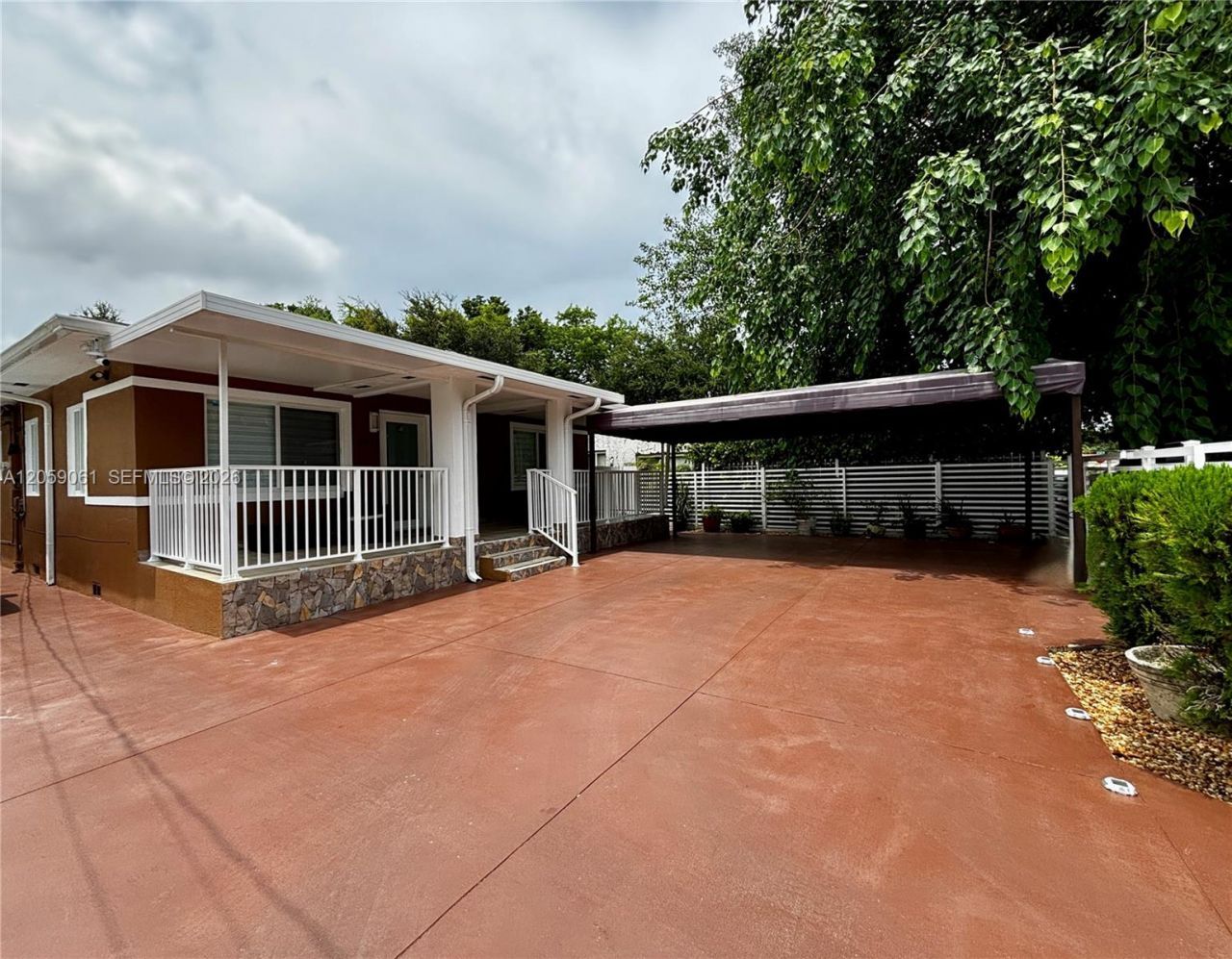 1043 NW 33rd St, Unit Front, Miami, FL 33127 Photo