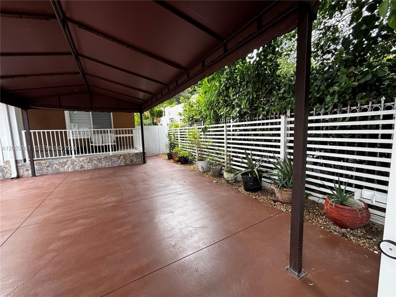 1043 NW 33rd St, Unit Front, Miami, FL 33127 Photo