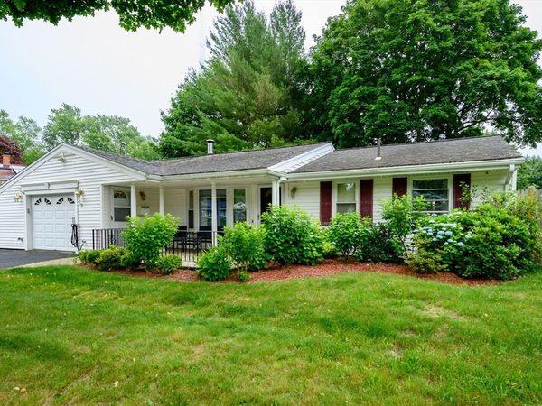 79 Brookville Ave, Brockton, MA 02302