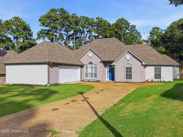 269 Woodland Brook Drive, Madison, MS 39110