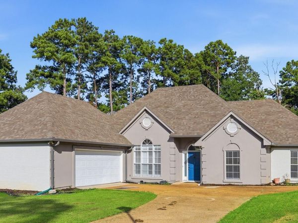 269 Woodland Brook Drive, Madison, MS 39110