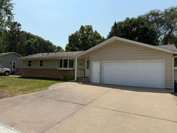 6573 Berkshire Lane N, Maple Grove, MN 55311