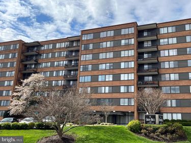 4390 LORCOM LANE , Unit 810, ARLINGTON, VA 22207
