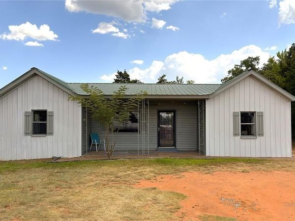 21201 E Sixth Street, Hinton, OK 73047